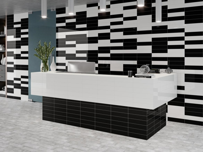 Chicago Glossy Black 7,5X30