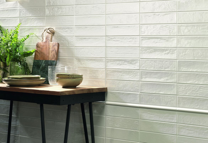 Demi-Bullnose Chic Smoke 1.5x30