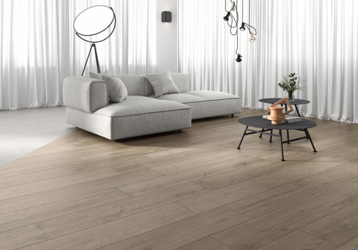 Loira Taupe  25X150