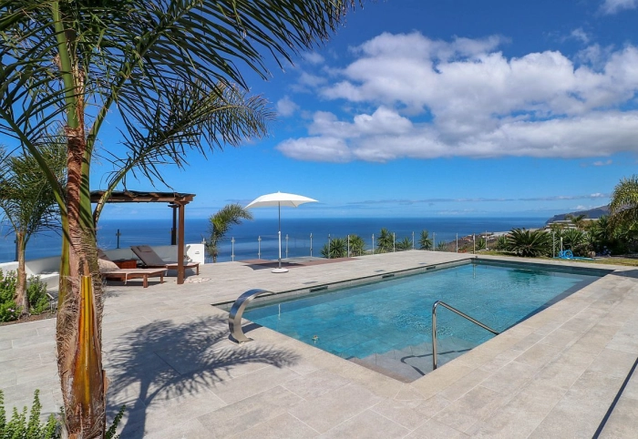 Mistery White Ant. rohovy lem 62,6x62,6