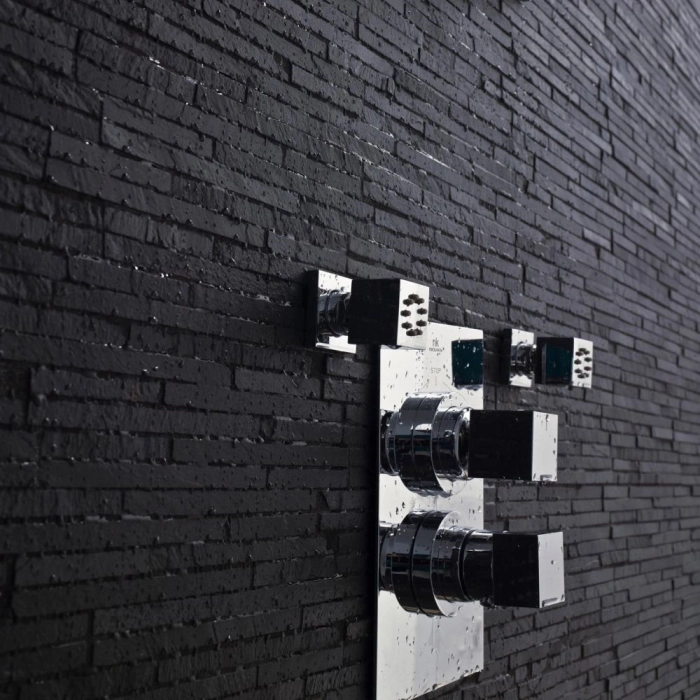 Outlines Mini Strip Bhutan 22,7X29,9