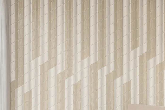 Spike Bars B Greige 15X25,9