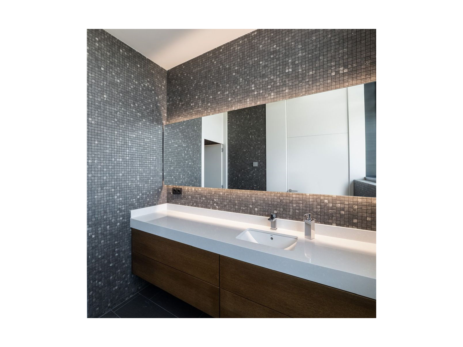 Zen Phyllite 2,5 31,2X49,5